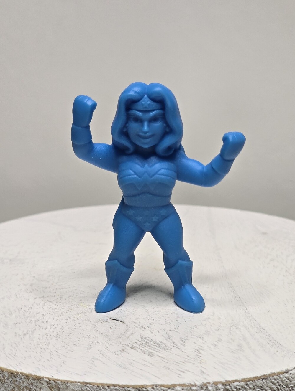 Wonder Woman Small Action Figure Toy 2023 Wendy's DC Comics Kids Meal